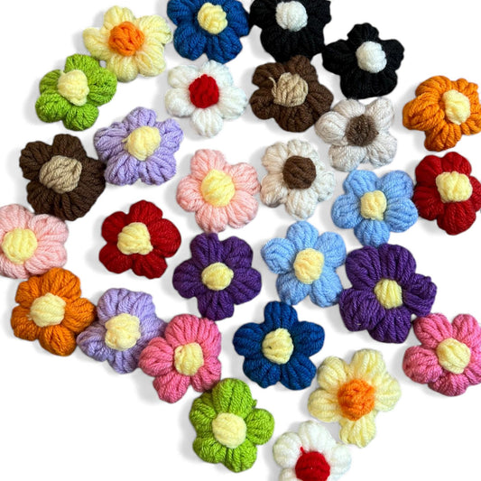 Paquete de 28 Flores Tejidas
